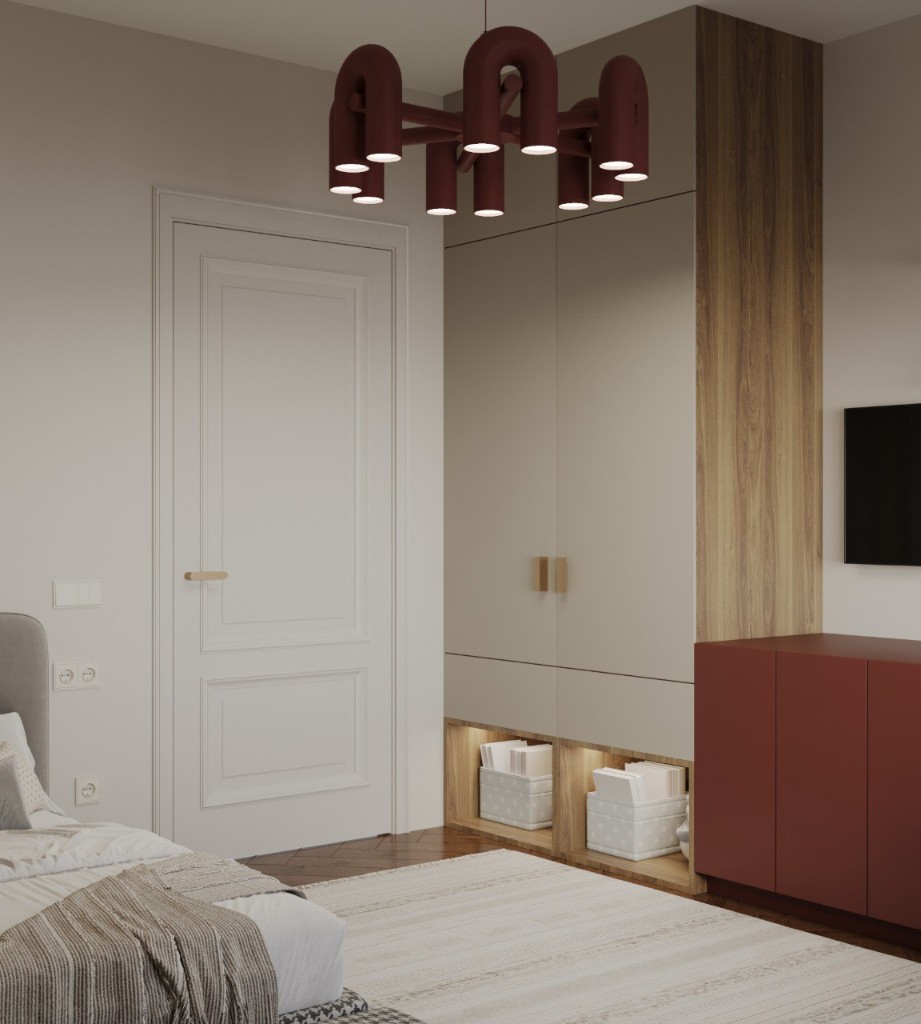 Прихожая с люстрой и мраморным полом